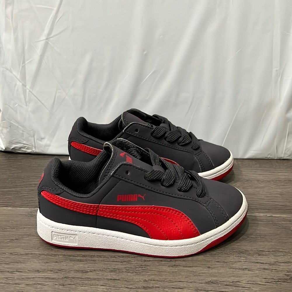 Kids Pumas